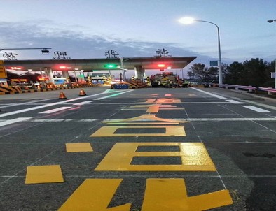 平顶山平顶山高速道路划线施工